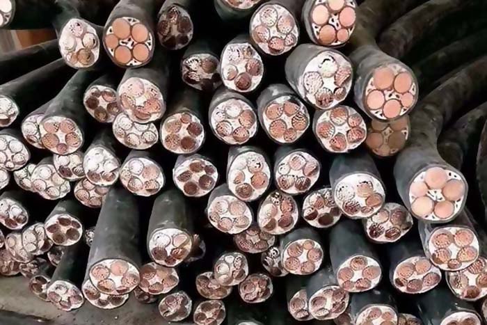 電纜產(chǎn)生渦流